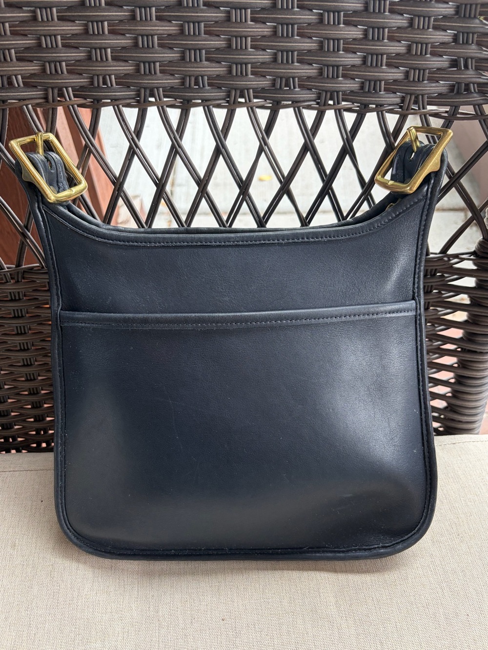 Vintage Coach Legacy Zip Bag 9966 - Navy